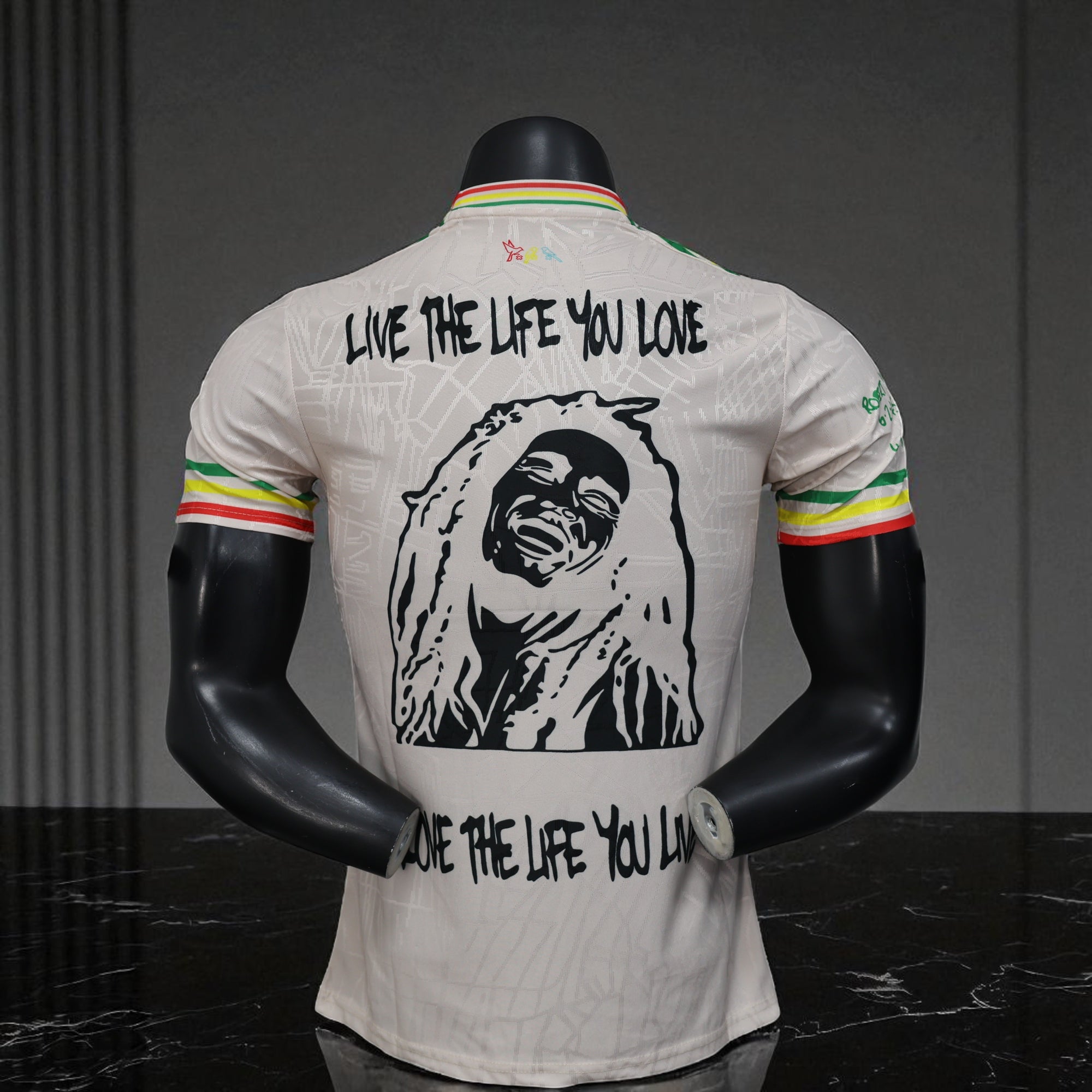 🌍 Maillot Ajax x Bob Marley – "One Love" Édition Spéciale 🇯🇲