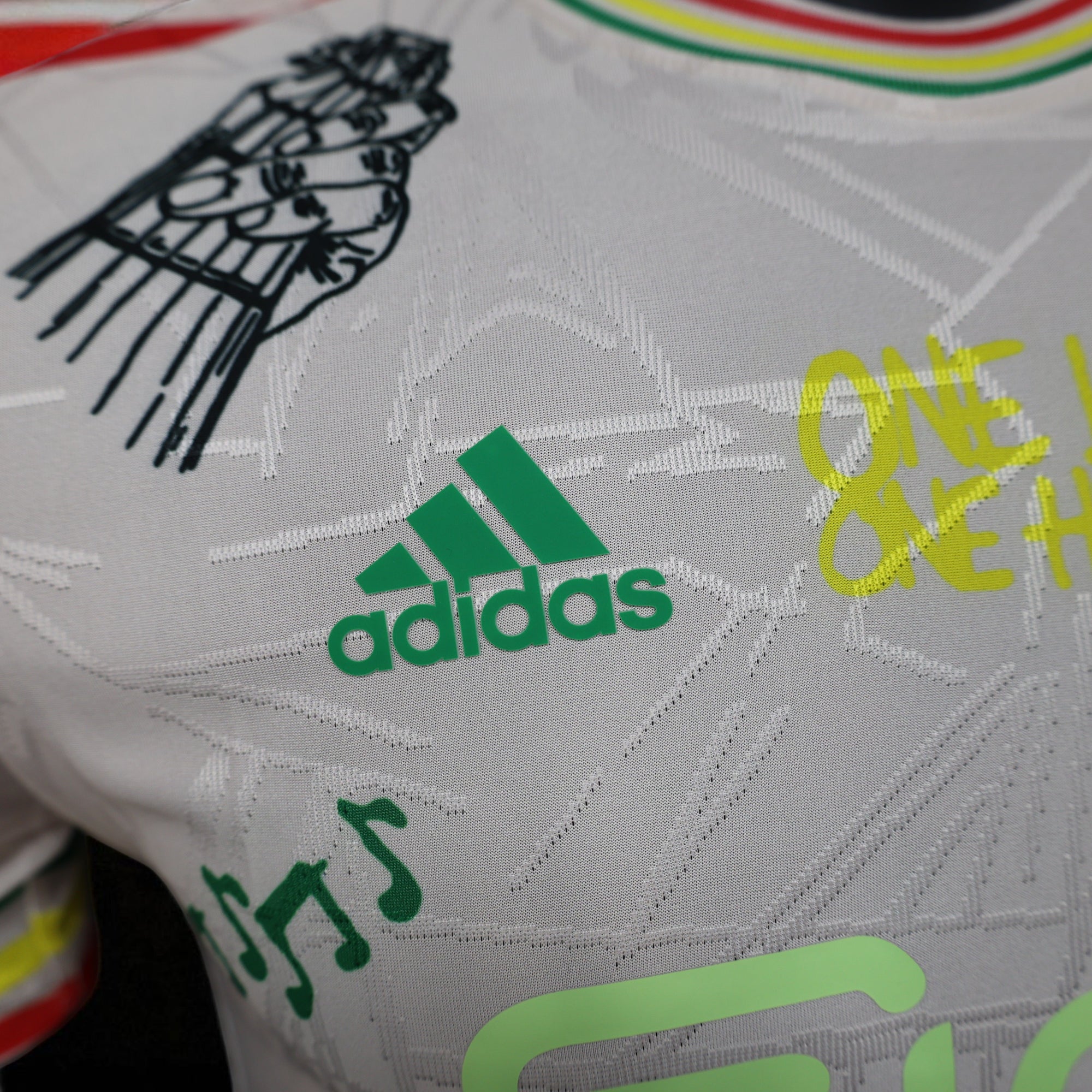 🌍 Maillot Ajax x Bob Marley – "One Love" Édition Spéciale 🇯🇲