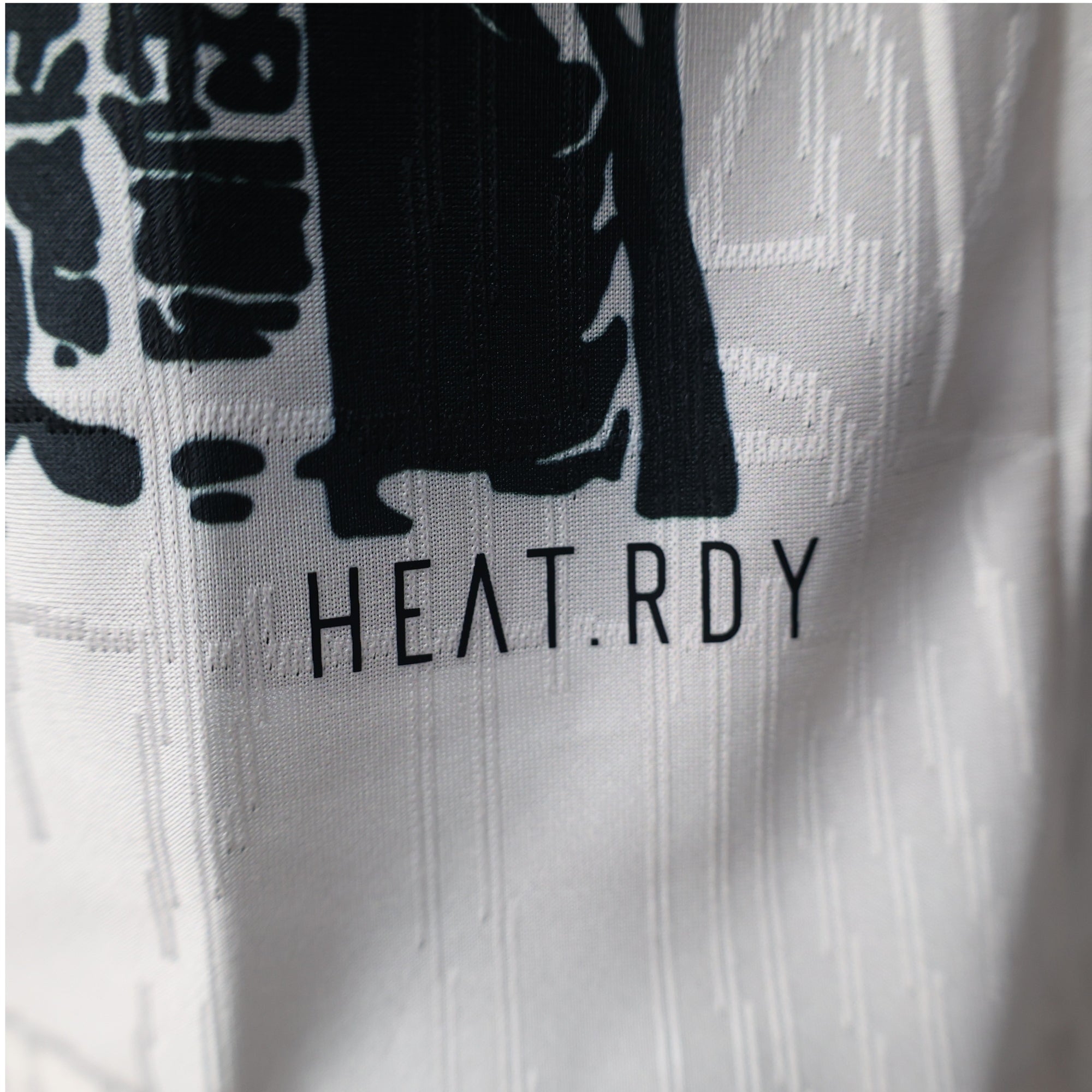 🌍 Maillot Ajax x Bob Marley – "One Love" Édition Spéciale 🇯🇲