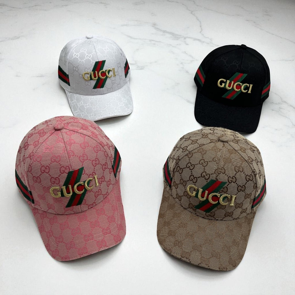 🧢 Casquette Gucci Diagonale – Logo Brodé Or & Bande Tricolore